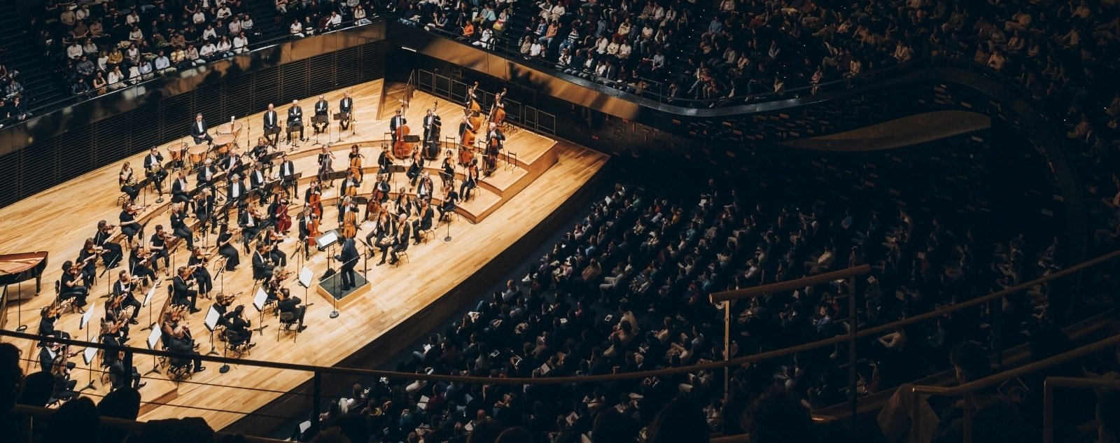 ORCHESTRE DE PARIS / DIMA SLOBODENIOUK